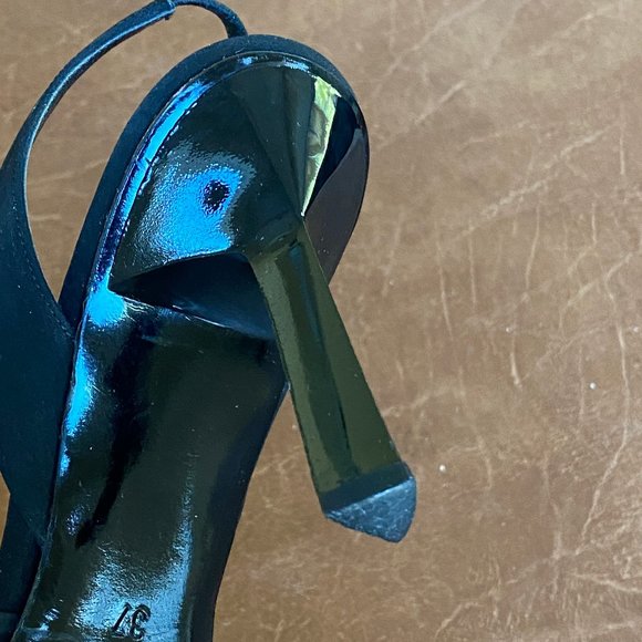 La Botterie Monte Carlo Black Pointed Toe Sling Back - Picture 12 of 15